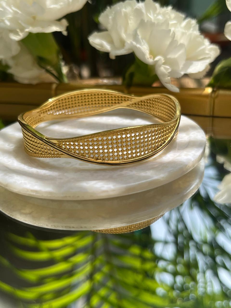 Mesh on sale bangle bracelet