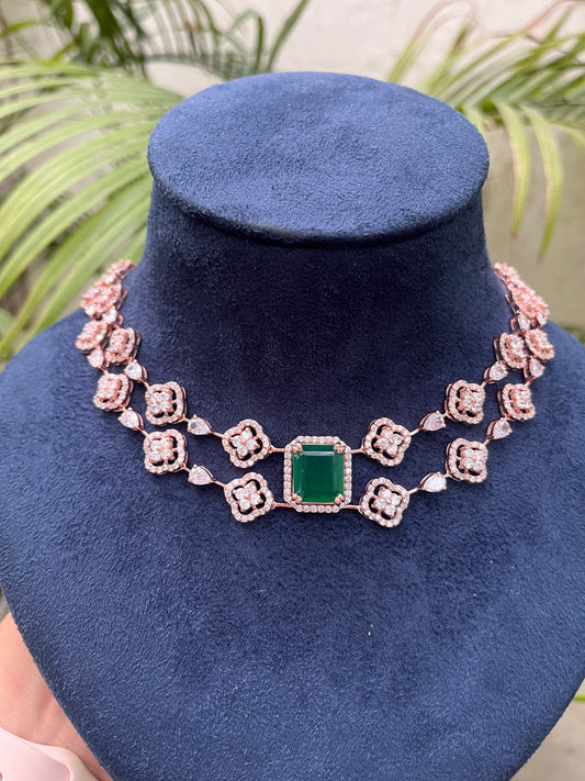 Fresh Bloom Emerald Necklace