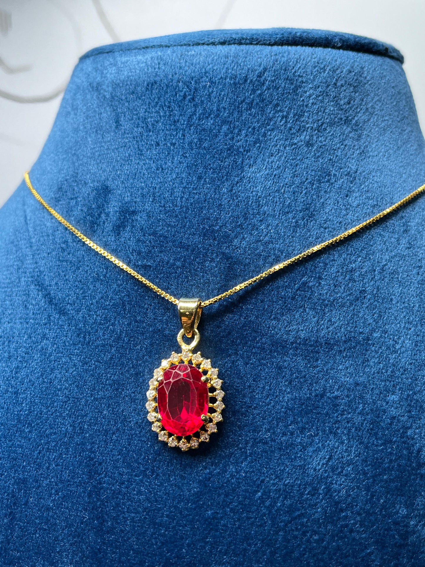 Ruby Diana Pendant Chain